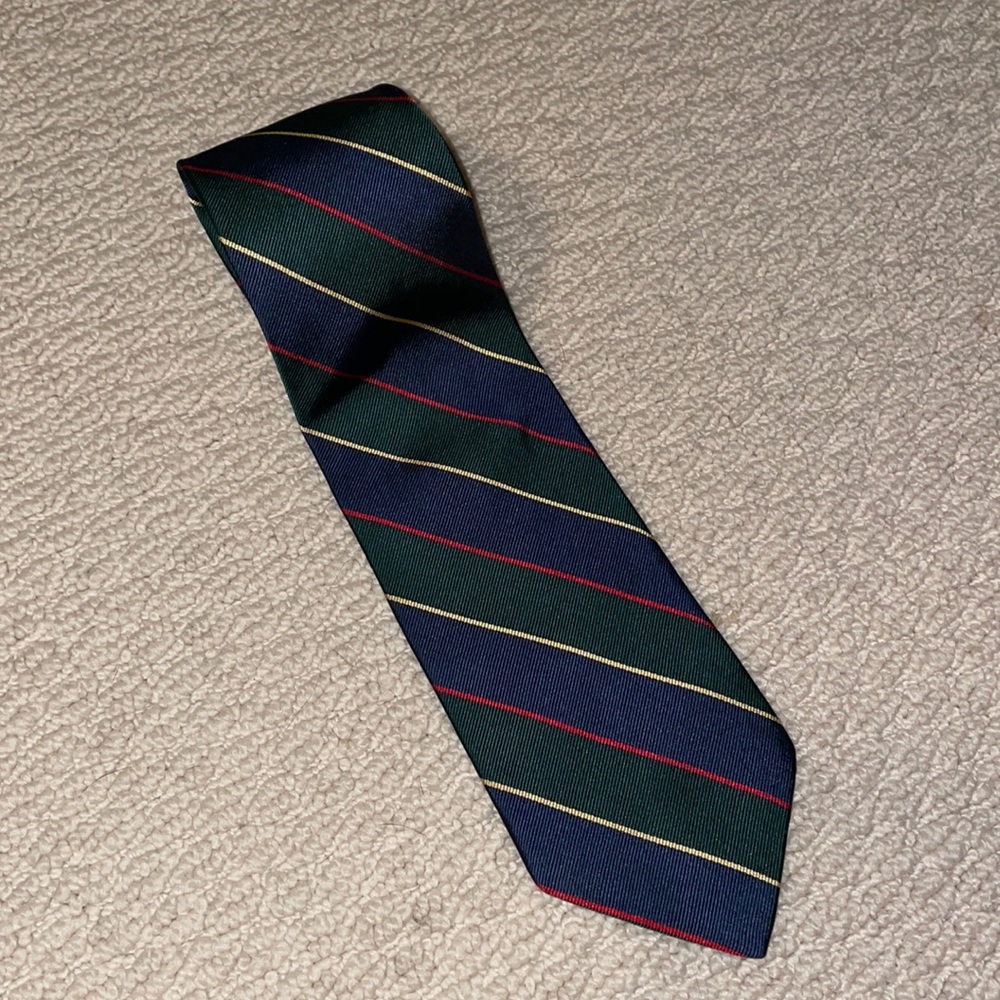 Brooks Brother repp tie Argyll Highlanders